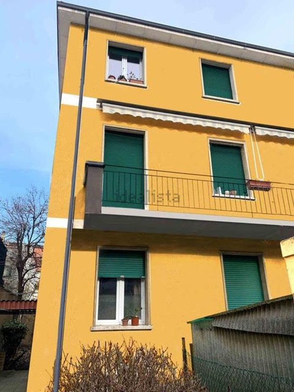 appartamento in vendita a Bologna in zona Quartiere Porto