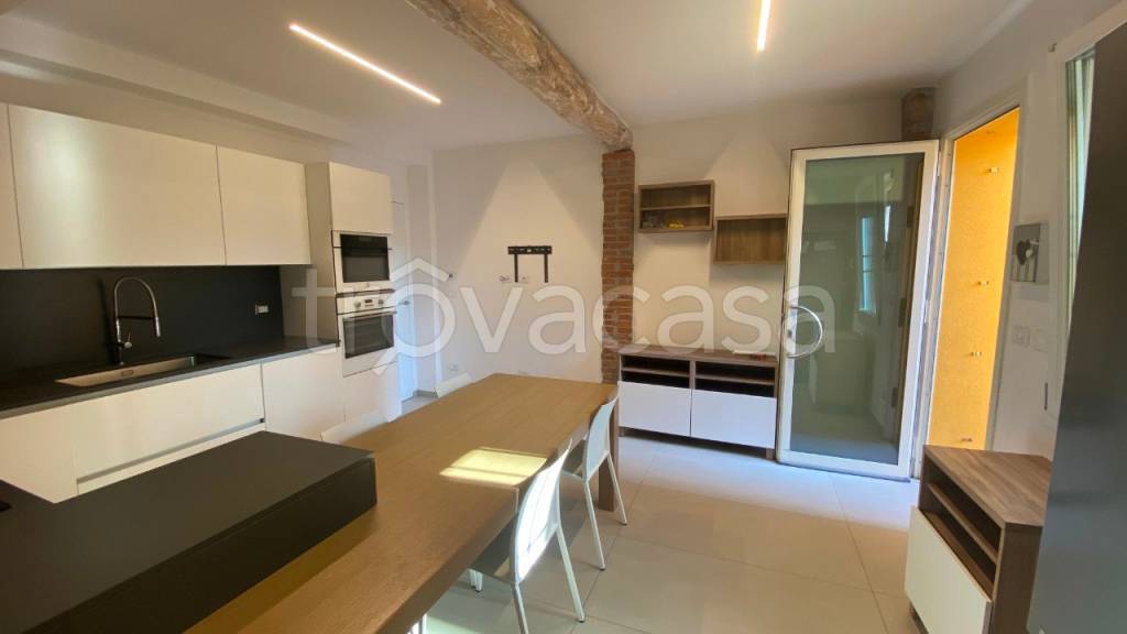 appartamento in vendita a Bologna in zona San Vitale