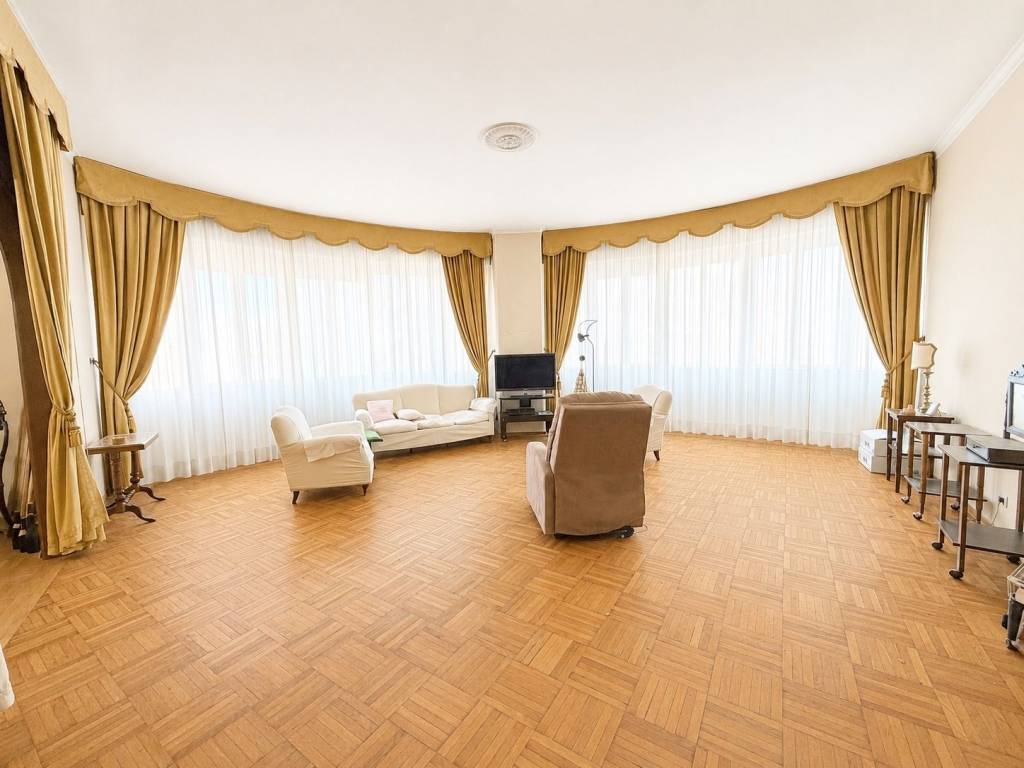 appartamento in vendita a Bologna in zona Quartiere Porto