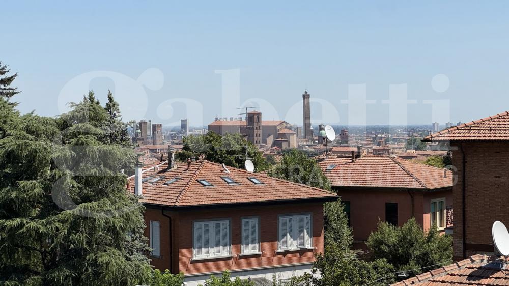 appartamento in vendita a Bologna