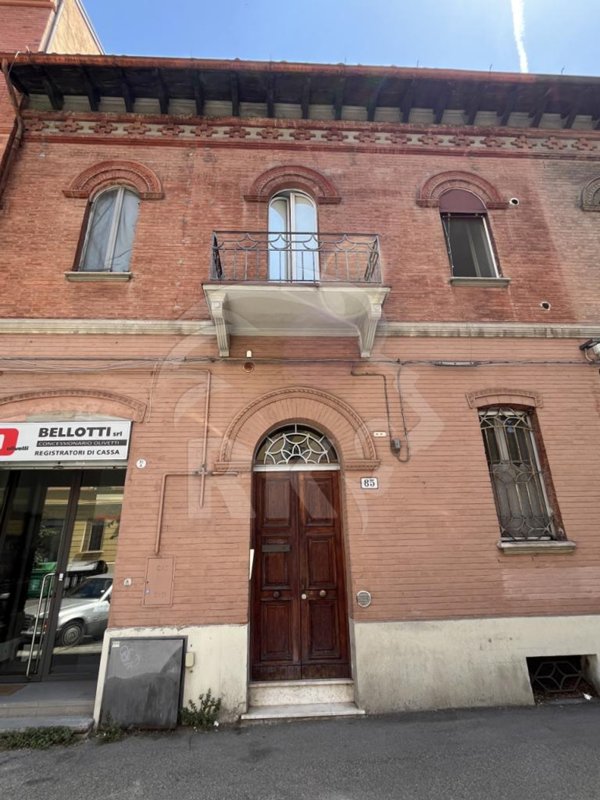 monolocale in vendita a Bologna in zona San Vitale