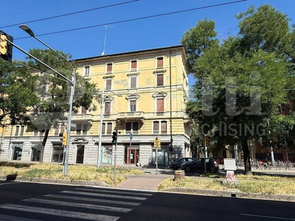 appartamento in vendita a Bologna in zona Saffi