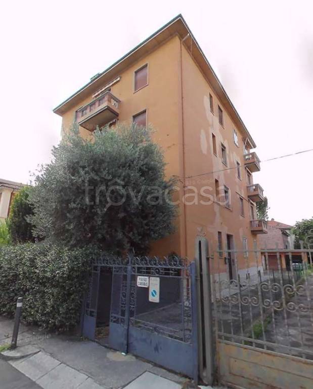 appartamento in vendita a Bologna in zona Bolognina