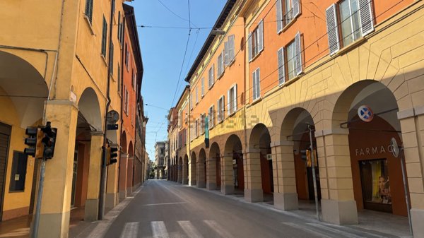appartamento in vendita a Bologna in zona Santo Stefano