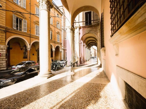 appartamento in vendita a Bologna in zona Centro Storico