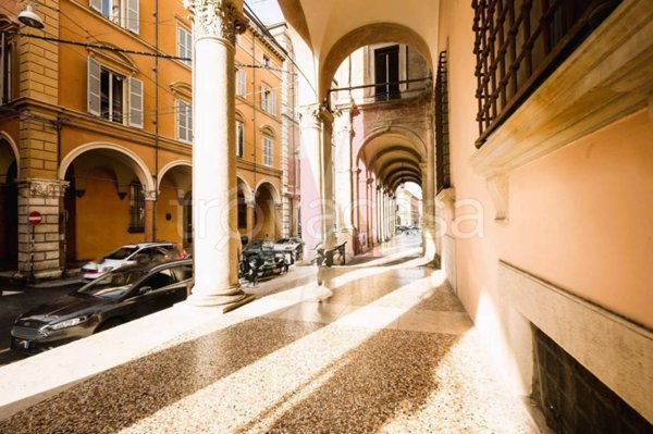appartamento in vendita a Bologna in zona Quartiere Porto