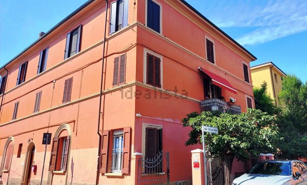 appartamento in vendita a Bologna in zona Santa Viola