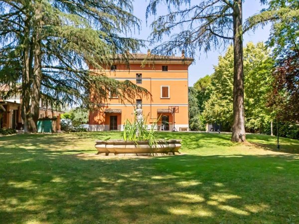 casa indipendente in vendita a Bologna in zona Savena