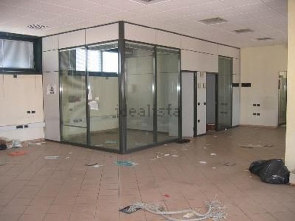 ufficio in vendita a Bologna in zona Borgo Panigale