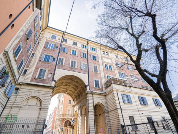 appartamento in vendita a Bologna in zona Centro Storico