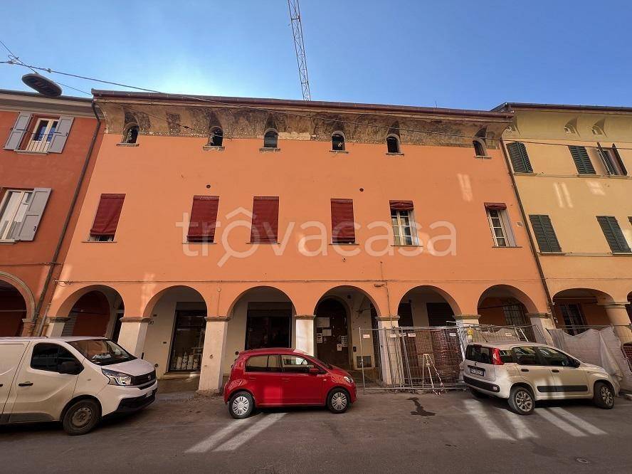appartamento in vendita a Bologna in zona Santo Stefano