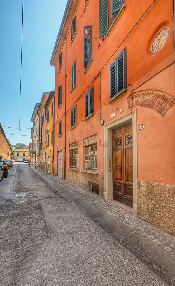 appartamento in vendita a Bologna in zona Centro Storico