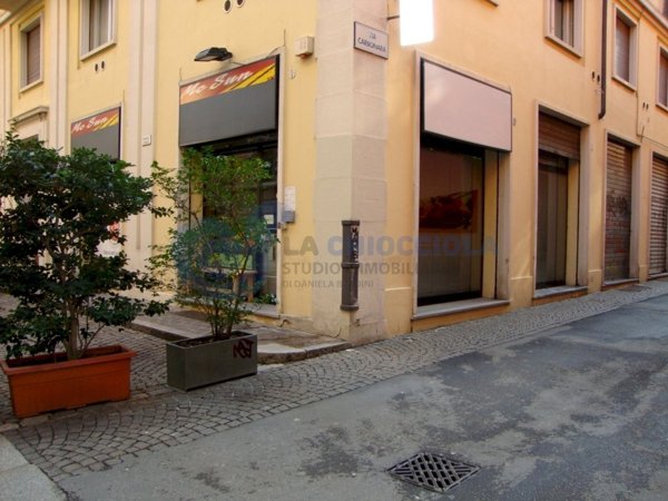 negozio in vendita a Bologna in zona Centro Storico