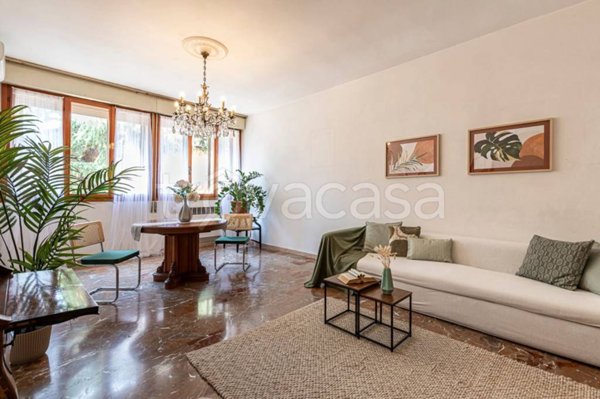 appartamento in vendita a Bologna in zona Savena