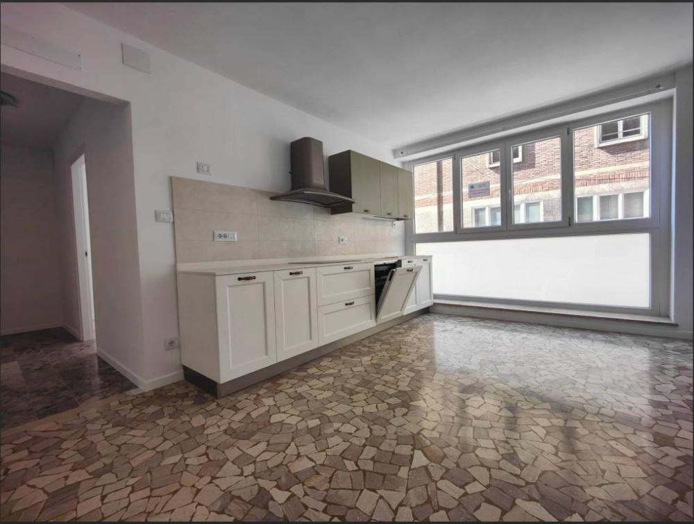 appartamento in vendita a Bologna in zona Centro Storico