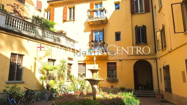 appartamento in vendita a Bologna in zona Santo Stefano