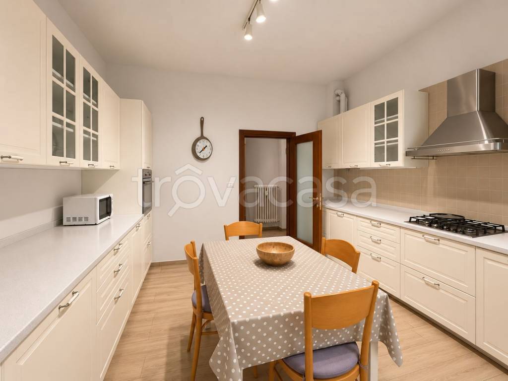 appartamento in vendita a Bologna in zona Savena