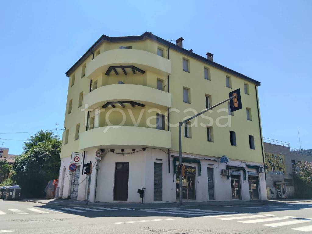 appartamento in vendita a Bologna in zona Lame