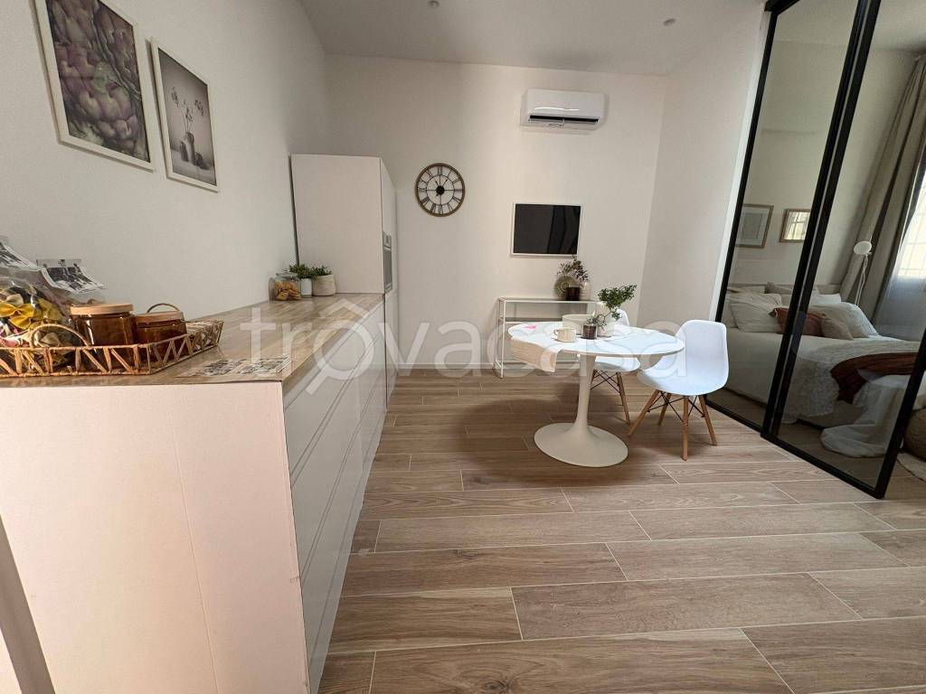 appartamento in vendita a Bologna in zona Saffi