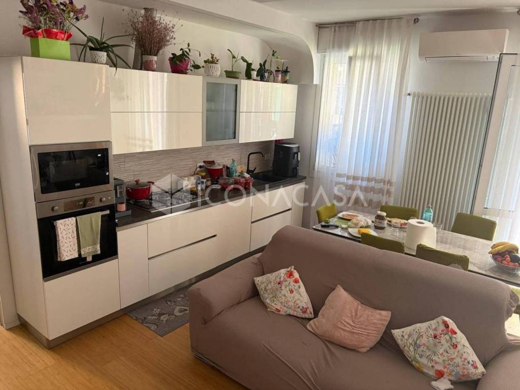 appartamento in vendita a Bologna in zona Savena