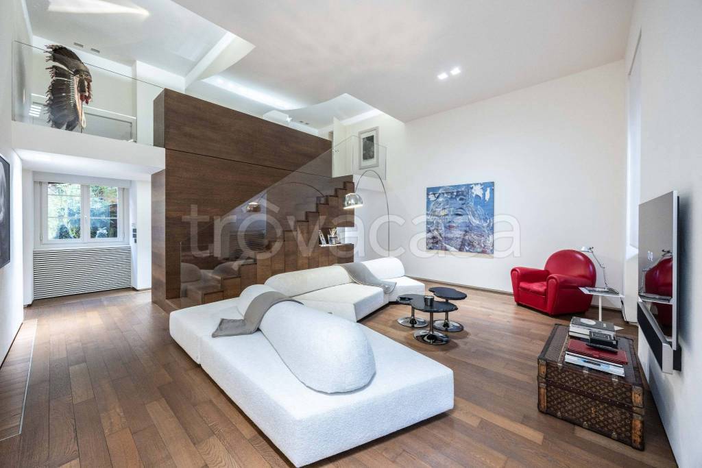 appartamento in vendita a Bologna in zona Santo Stefano