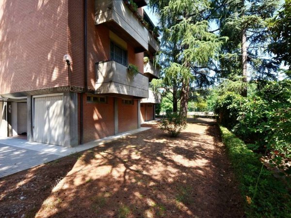 appartamento in vendita a Bologna in zona Savena