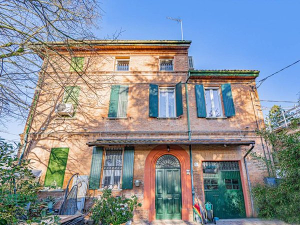 casa indipendente in vendita a Bologna in zona San Nicolò Di Villola