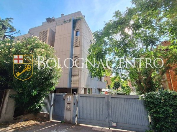 appartamento in vendita a Bologna in zona San Vitale