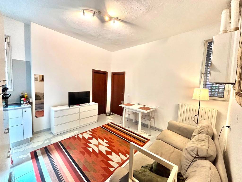 appartamento in vendita a Bologna in zona Santo Stefano