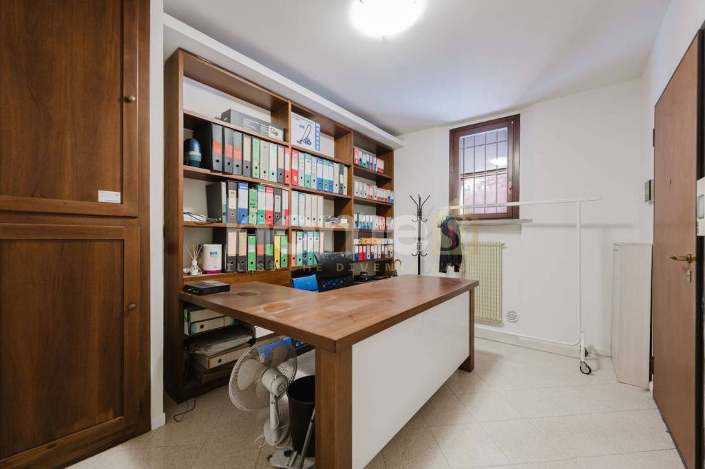 appartamento in vendita a Bologna in zona Centro Storico