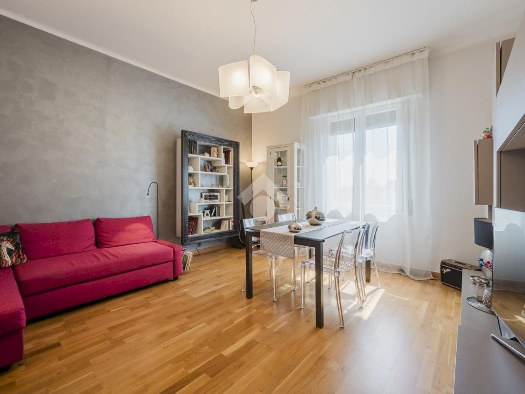 quadrivano in vendita a Bologna in zona Bolognina