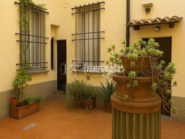 appartamento in vendita a Bologna in zona Centro Storico