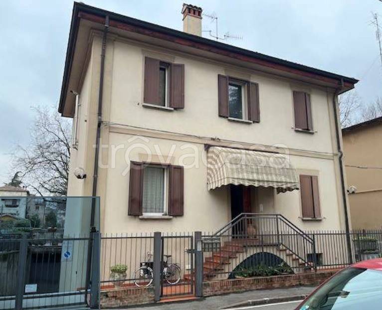 casa indipendente in vendita a Bologna in zona Bolognina