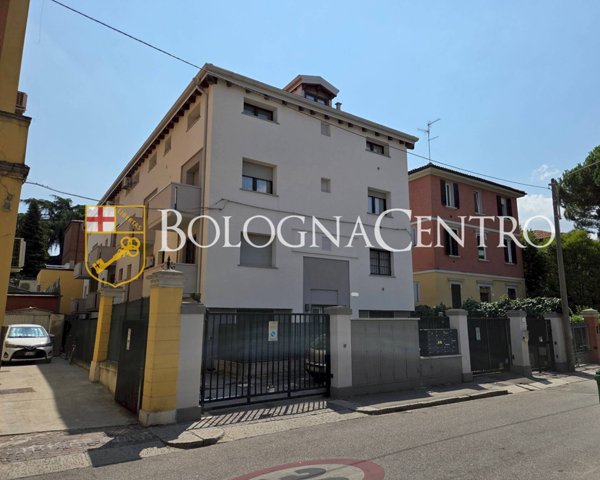 appartamento in vendita a Bologna in zona Murri