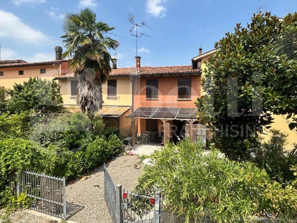 casa indipendente in vendita a Bologna in zona Lame