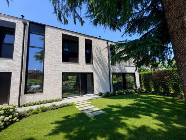 casa indipendente in vendita a Bologna in zona Saffi