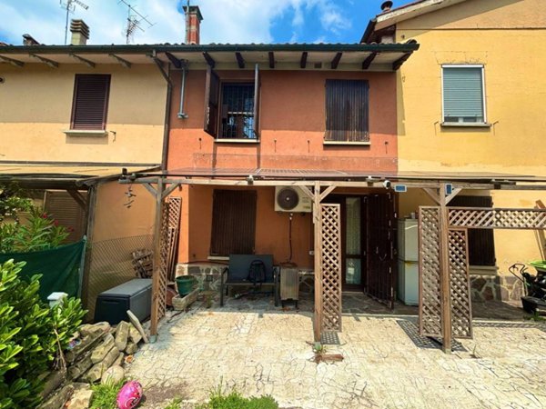 casa indipendente in vendita a Bologna in zona Lame