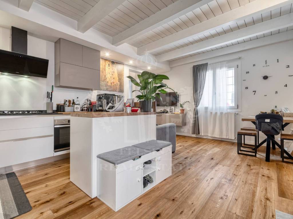 casa indipendente in vendita a Bologna in zona Santa Viola