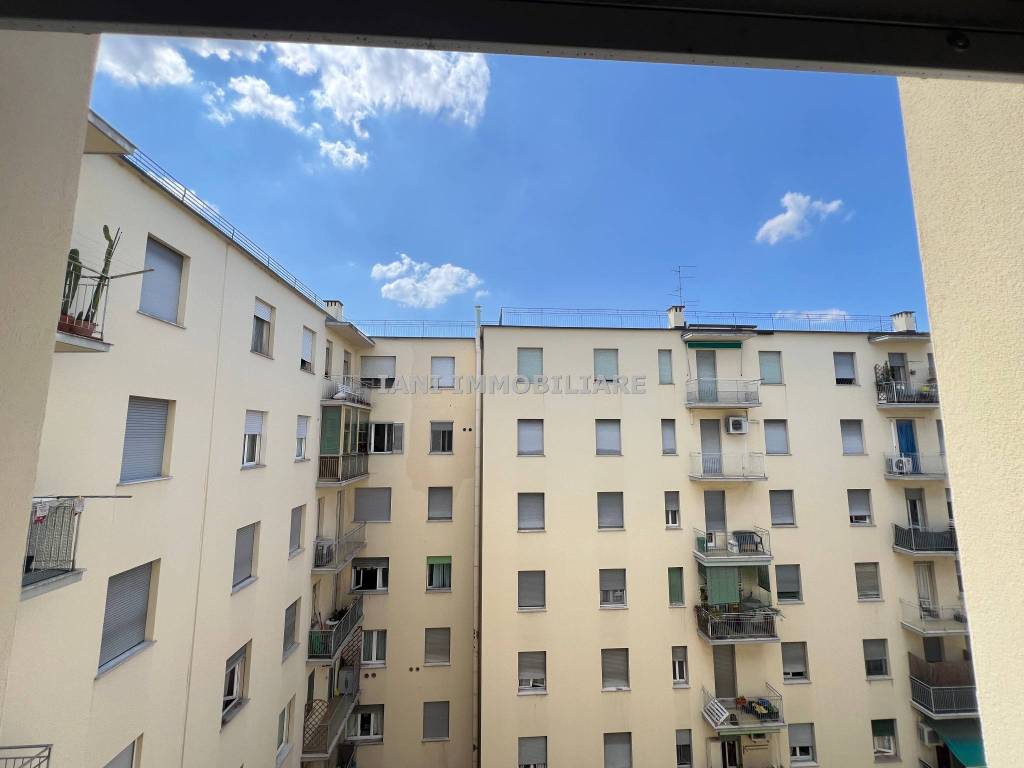 appartamento in vendita a Bologna in zona Marconi