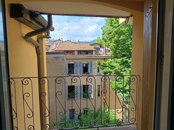 appartamento in vendita a Bologna in zona Santo Stefano