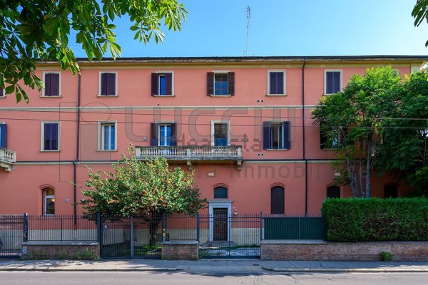 appartamento in vendita a Bologna in zona Santo Stefano