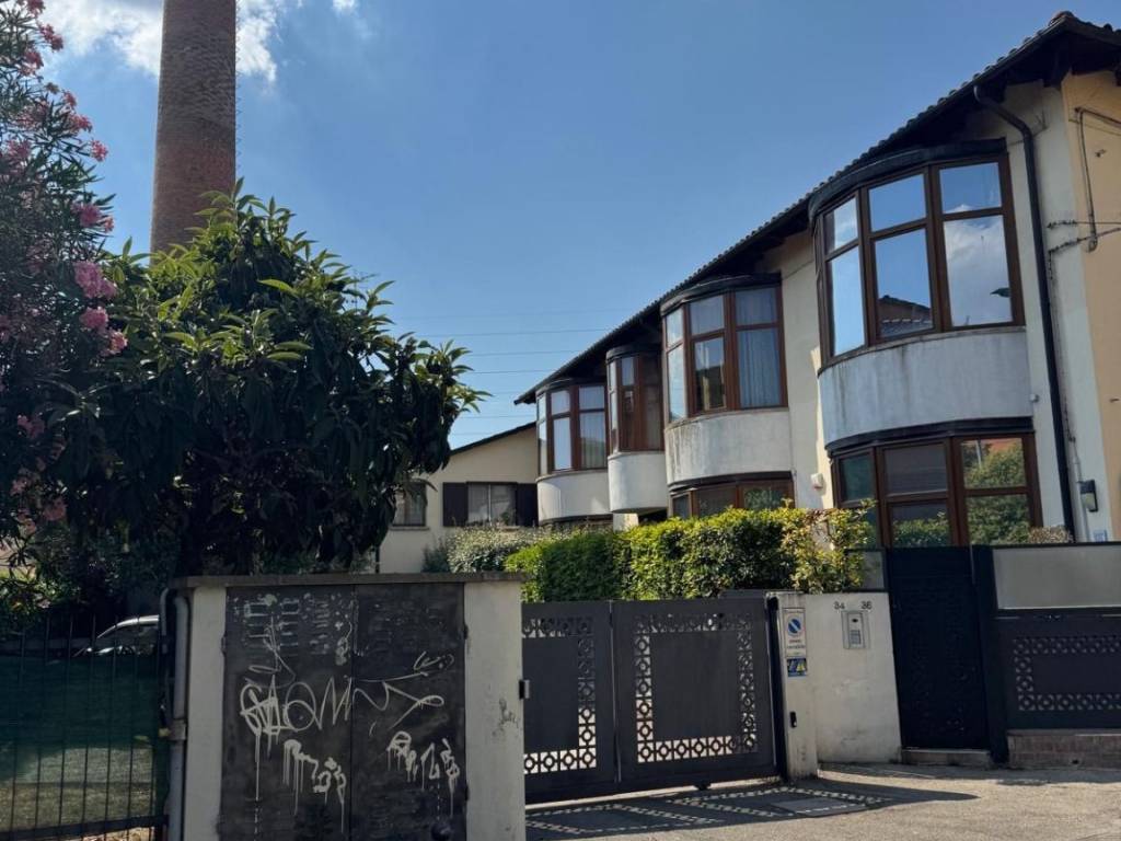casa indipendente in vendita a Bologna in zona Santa Viola