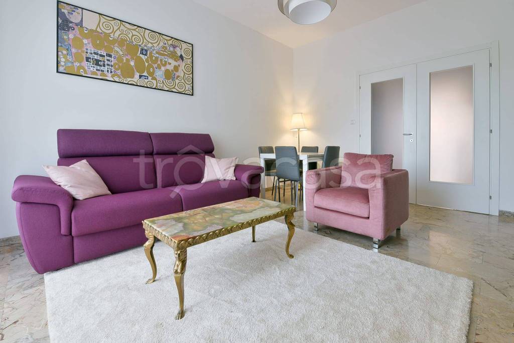 appartamento in vendita a Bologna in zona Santo Stefano