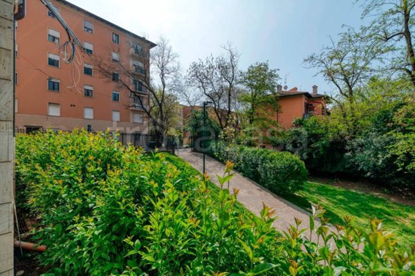 appartamento in vendita a Bologna in zona Quartiere Porto