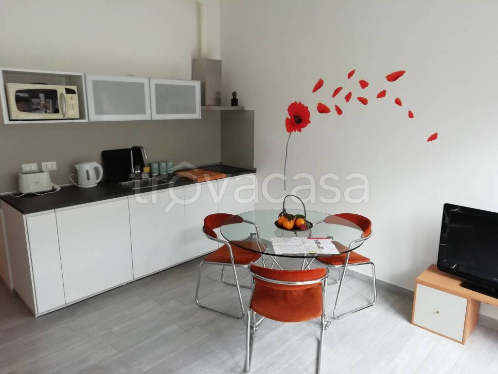 appartamento in vendita a Bologna in zona Saffi