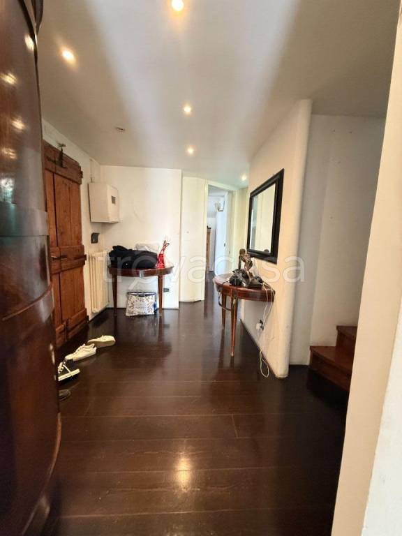appartamento in vendita a Bologna in zona Santo Stefano