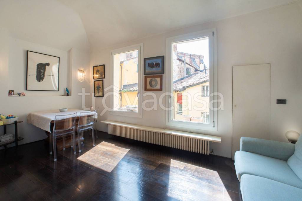 appartamento in vendita a Bologna in zona Santo Stefano