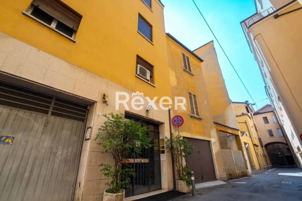 appartamento in vendita a Bologna in zona Centro Storico