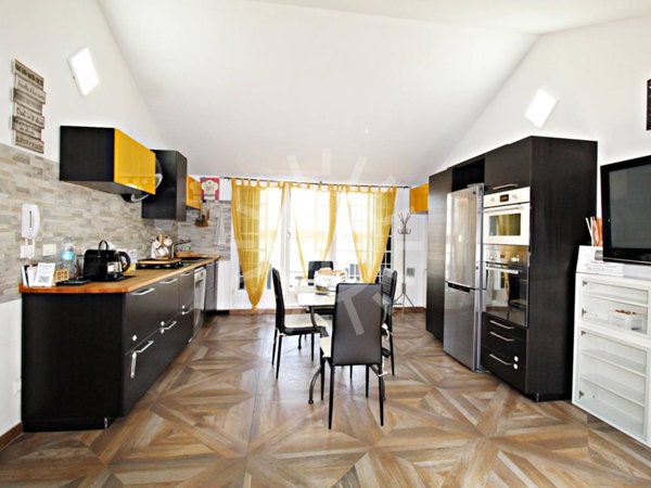 appartamento in vendita a Bologna in zona San Vitale