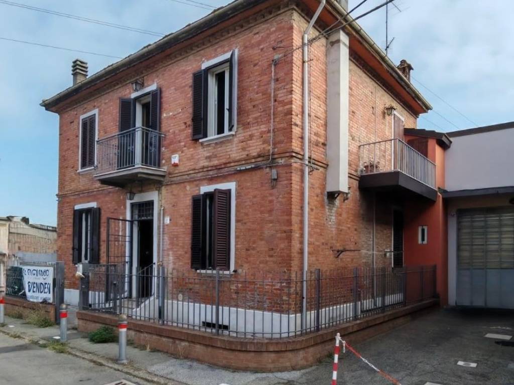 appartamento in vendita a Bologna in zona Santa Viola